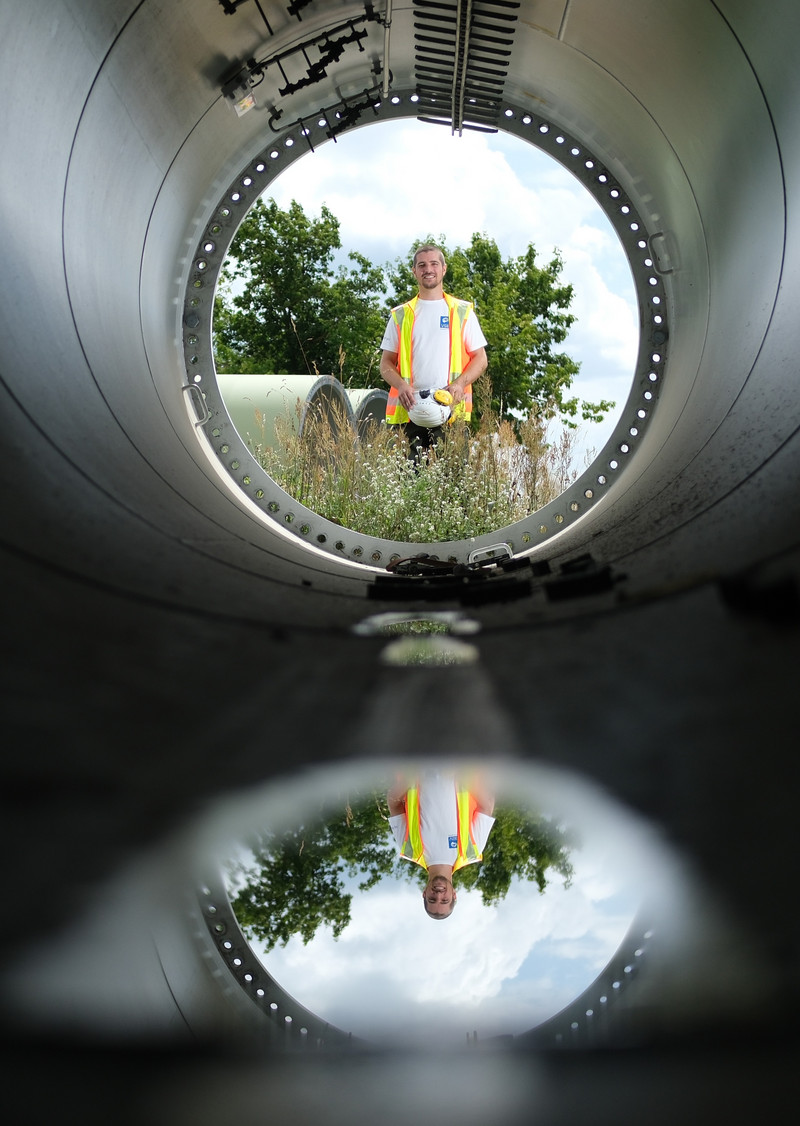 Das Bild zeigt Max Kjukow, Bauleiter im Repowering Windpark Elster.